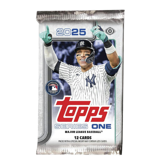 2025 Topps Series 1 Baseball 12-Card Hobby Pack