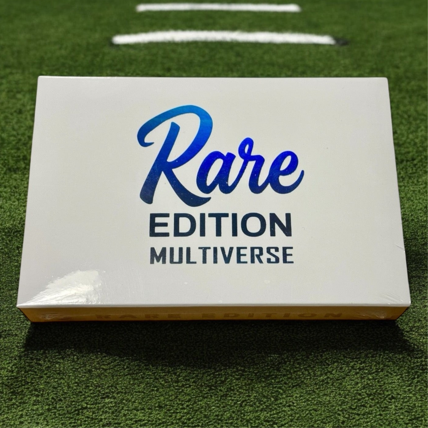 Rare Edition Multiverse™ RE|PACK, Football Series 3, Hobby Box (1 Card)